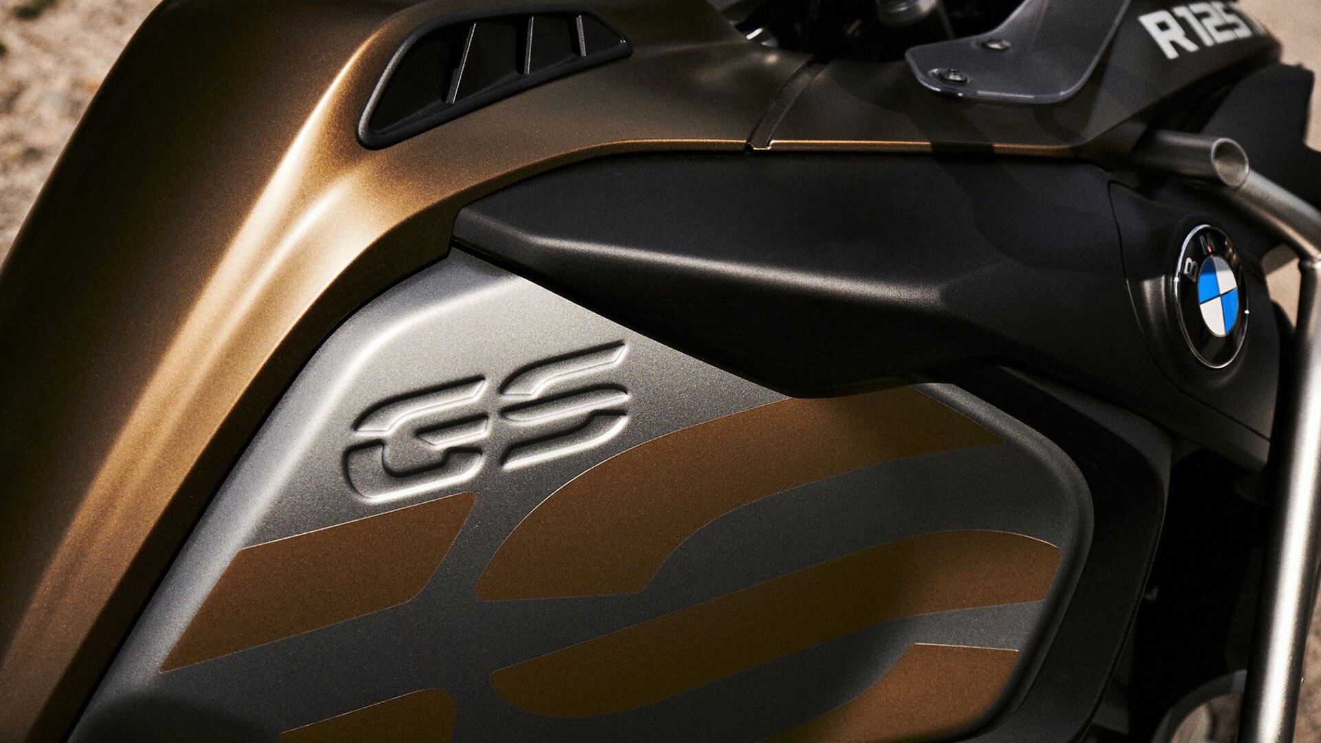 BMW R 1250 GS Adventure rezervoar od 30-litara