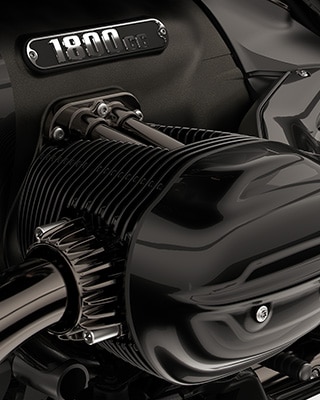 Boxer with push rod