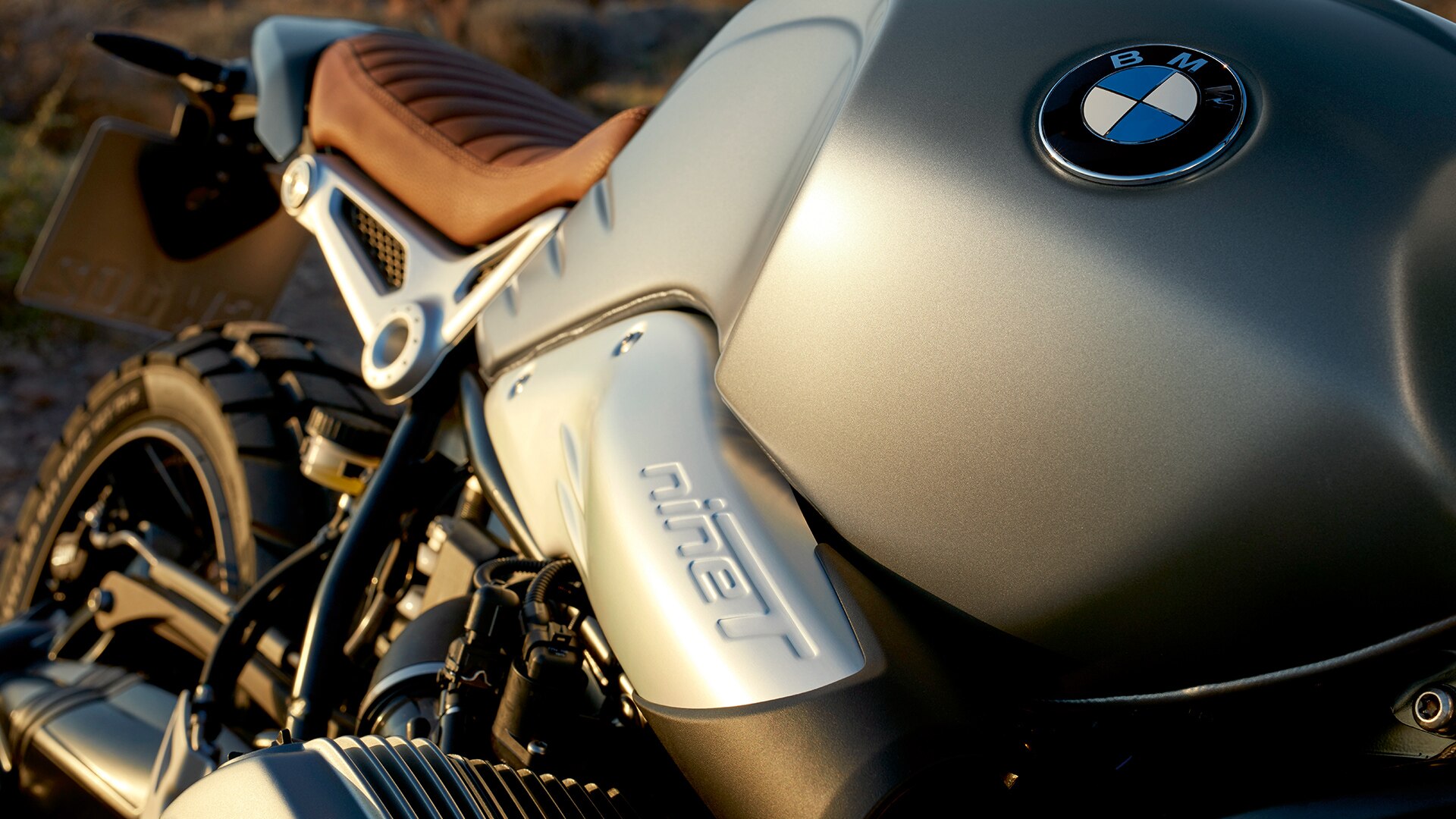 R nineT Scrambler čelični rezervoar