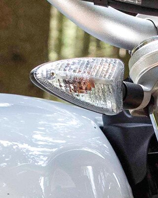 R nineT Urban G/S beli indikatori.