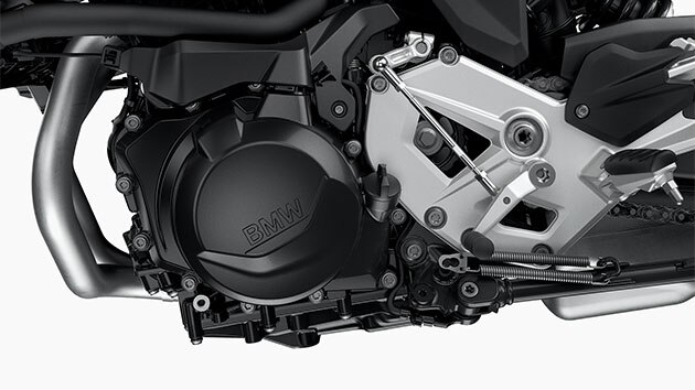 Motor F 900 R. Srce F 900 R i garancija zabave u vožnji.