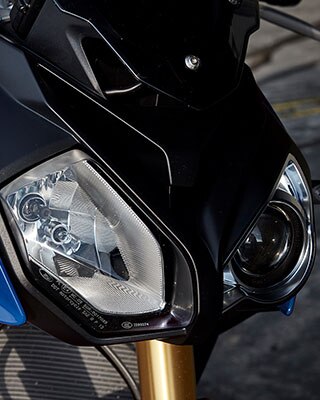 S 1000 R Upečatljiv prednji kraj