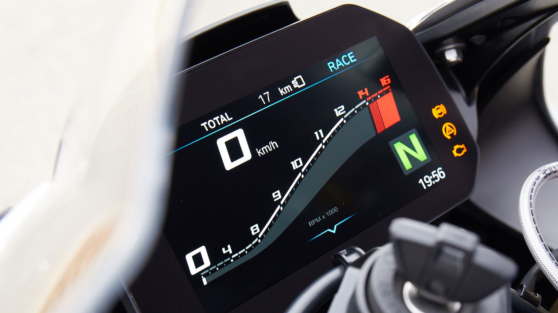BMW RR TFT displej od 6.5"