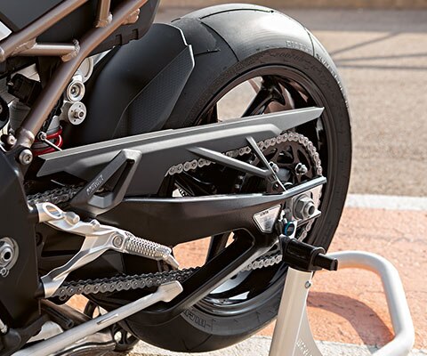 BMW RR zadnji nosač u serijskoj proizvodnji