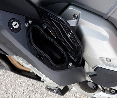 K 1600 GT pretinci za stvari