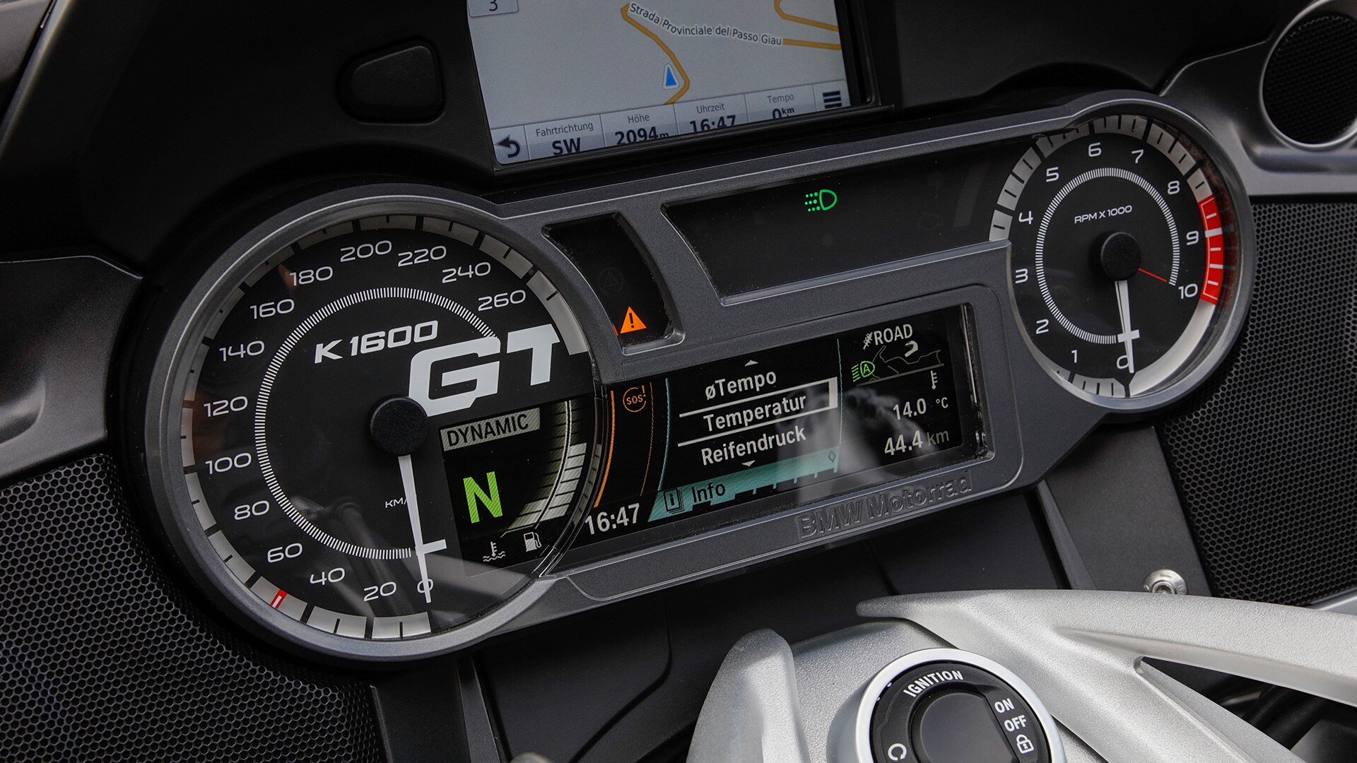 K 1600 GT kokpit